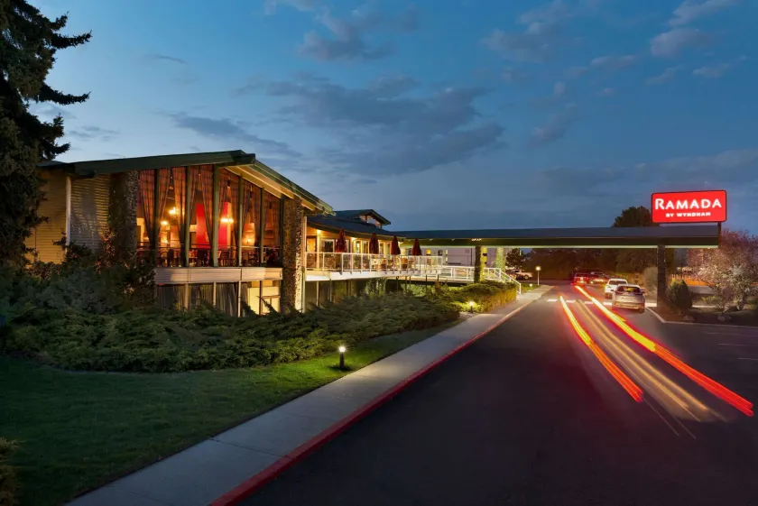 Ramada by Wyndham Spokane Airport - Image 1