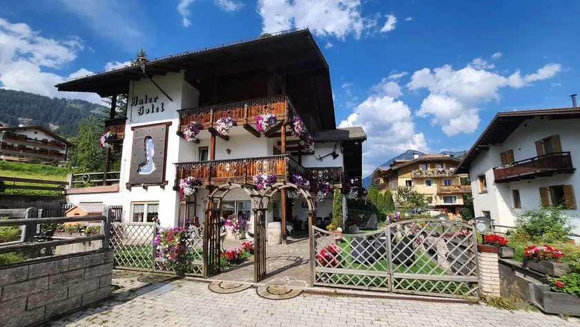 Inter Hotel B&B - Image 1