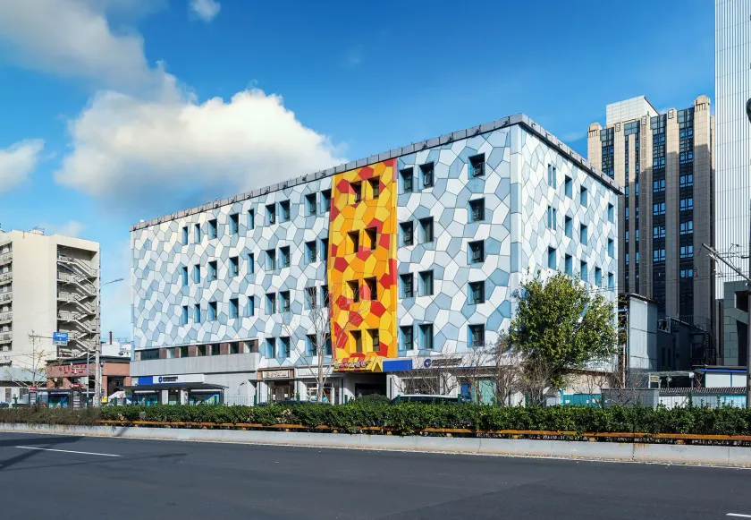 Crystal Hotel Beijing Chongwenmen - Image 1