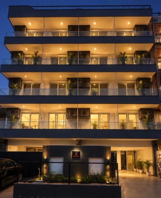 Hotel Mikado Palace - Image 1