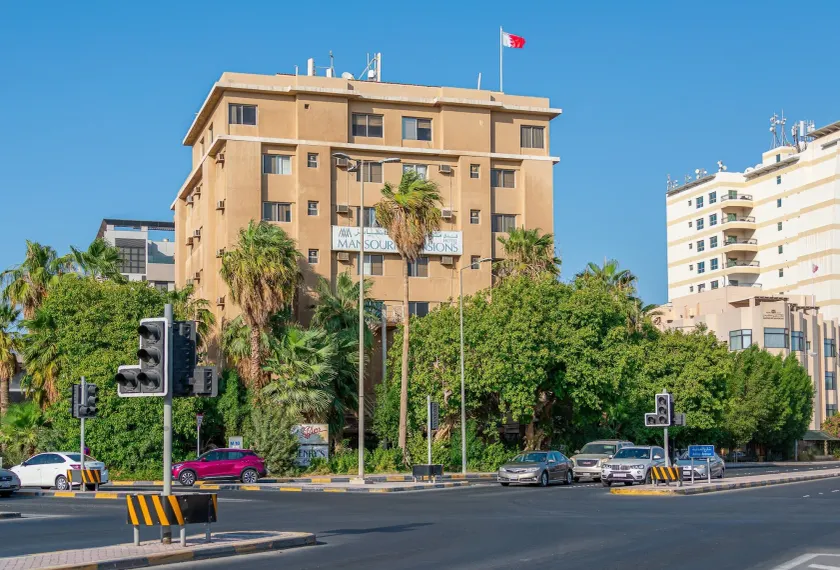 Mansouri Mansions Hotel - Image 1