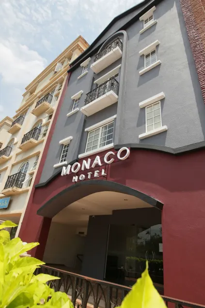 Monaco Hotel - Image 1