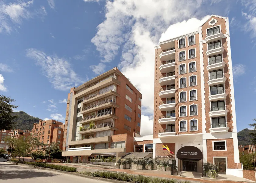 Hotel Rosales Plaza - Image 1
