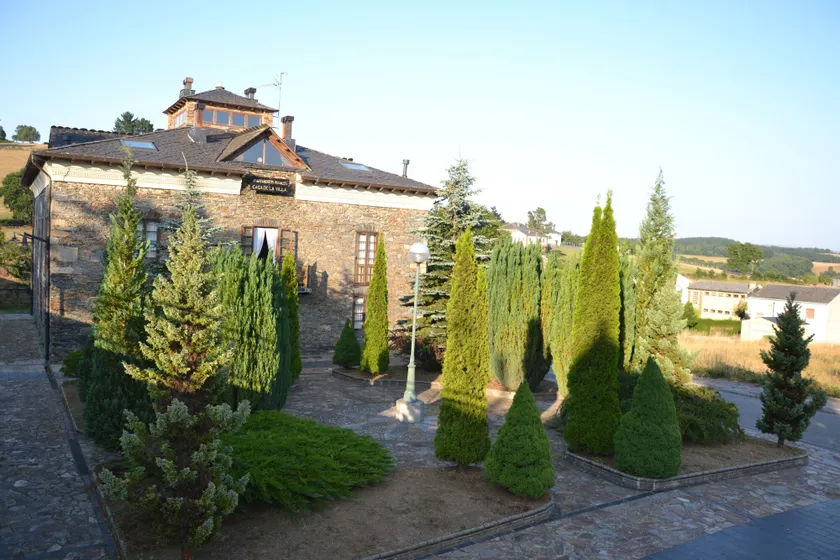 Ahío San Martín, Apartamentos Rurales Casa de la Villa - Image 1