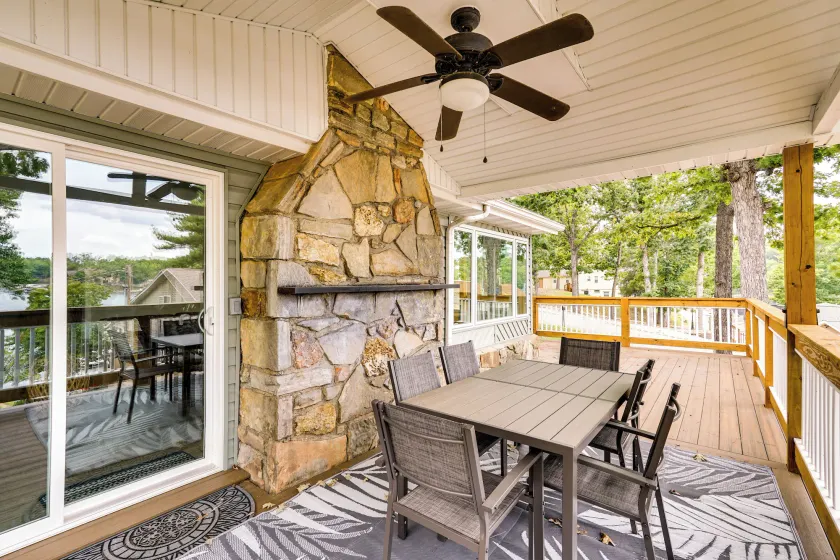 Lakefront Home w/ Private Dock in Sunrise Beach! - Image 1