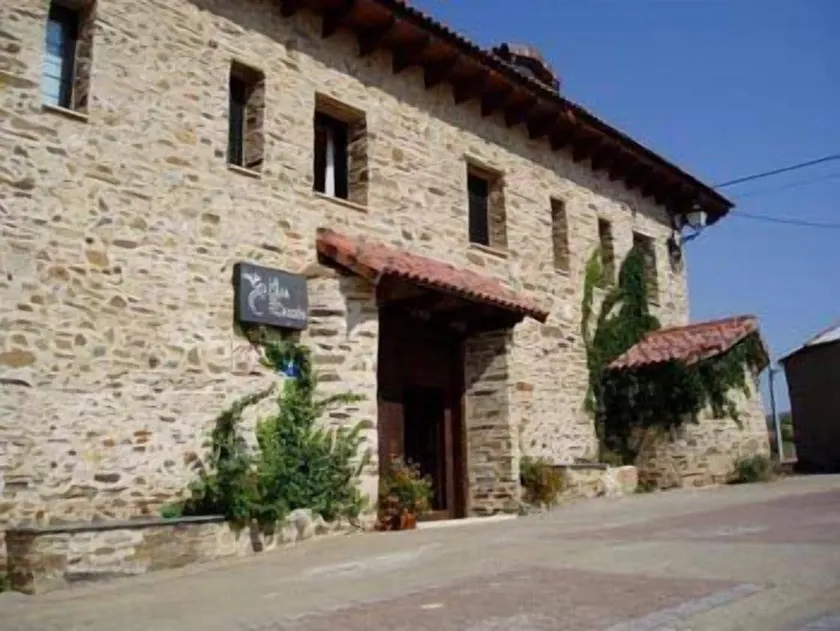 La Casa del Filandón- HOTEL RURAL - Image 1
