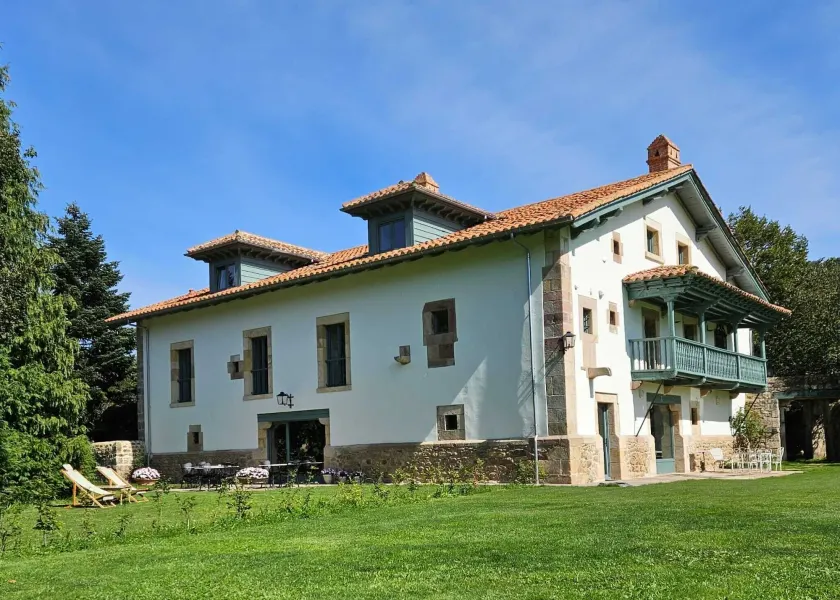 Hotel Casa Luca de Tena - Image 1