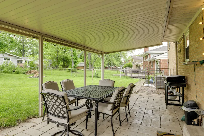 10 Mi to Dtwn Cincinnati: Home w/ Patio & Yard! - Image 1