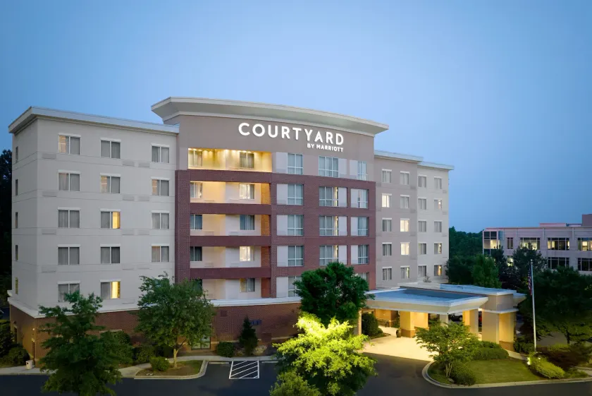 Courtyard by Marriott Atlanta NE/Duluth Sugarloaf - Image 1
