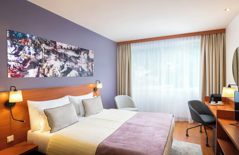  Leonardo Hotel Salzburg City Center - Image 1