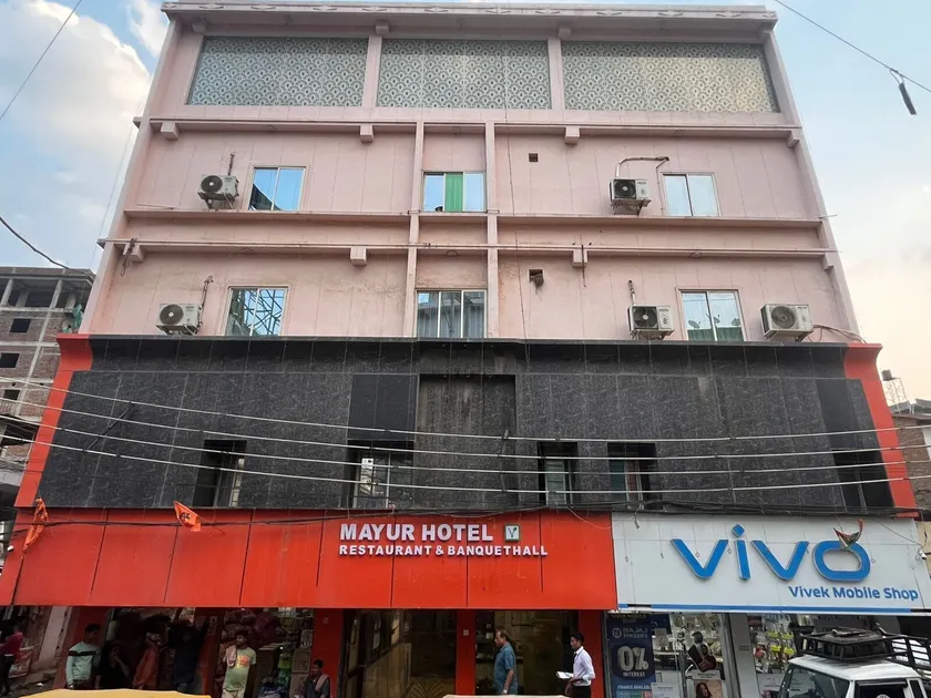 MAYUR HOTEL - Image 1