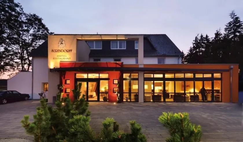Akzent Hotel Haus Surendorff - Image 1