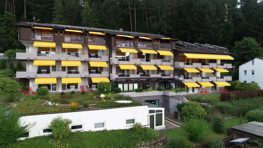 Hochwald Hotel & Apartment - Image 1
