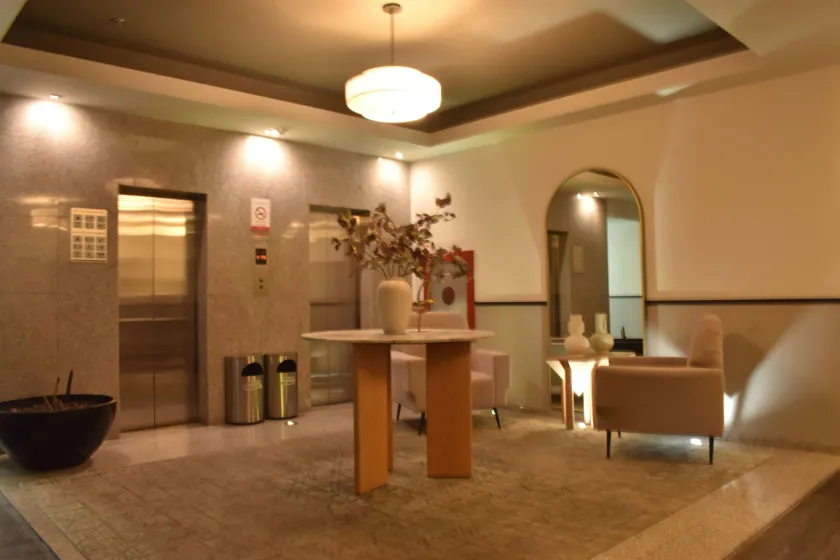 Ramada by Wyndham Mexico City Santa Fe - Lobby