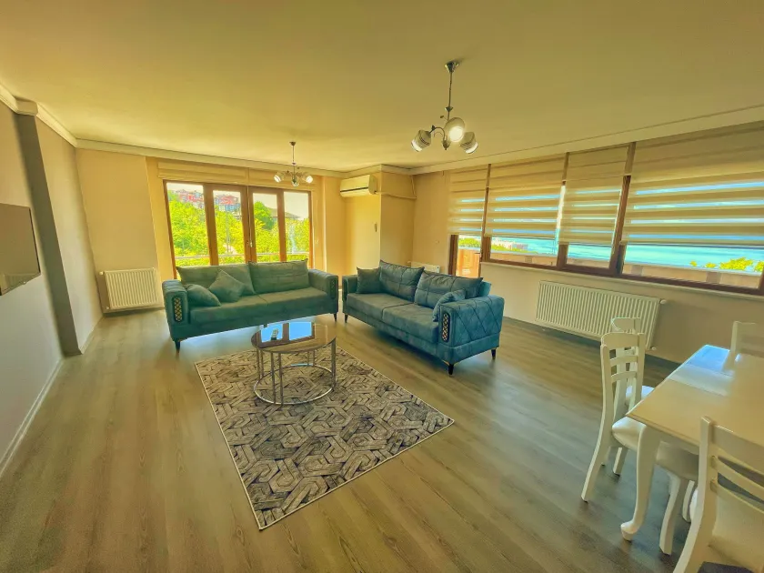 LUSTRA GARDEN SUITE - Image 1
