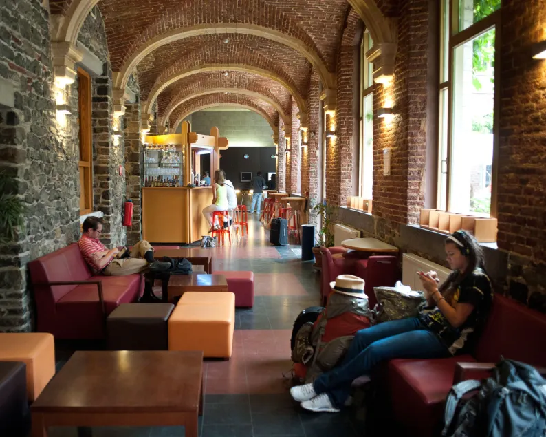 HI Liège Hostel - Image 1