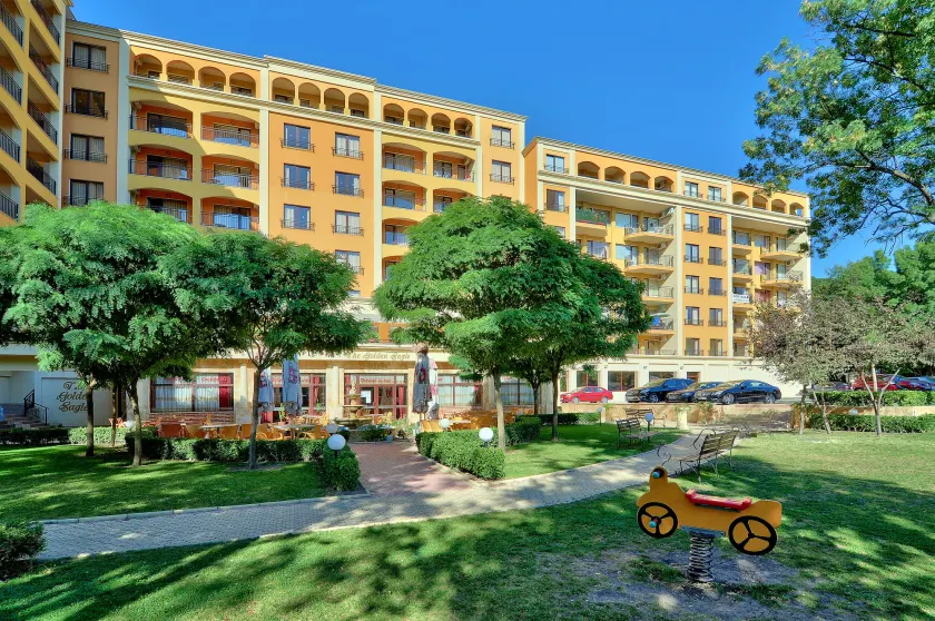 Hotel Paradise Green Park - Image 1
