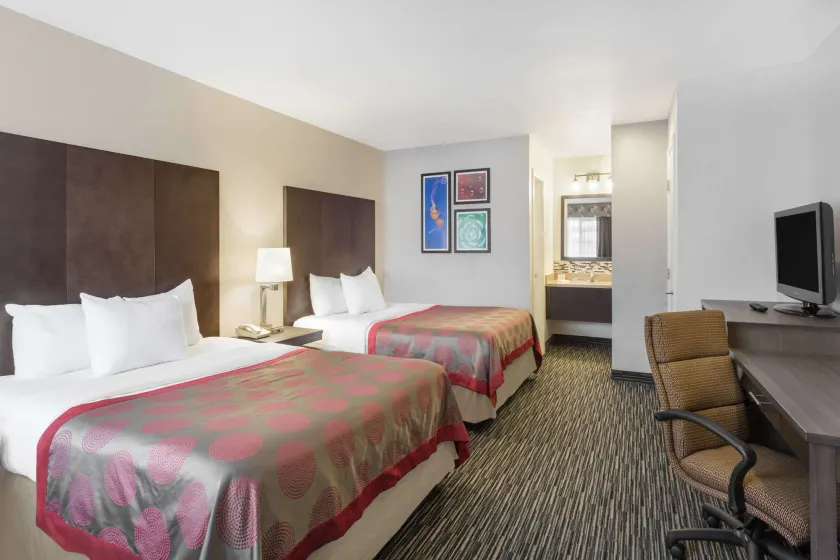 Ramada by Wyndham Monterey - Image 1
