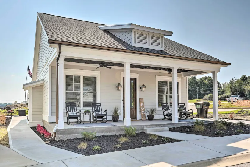 Stunning Lakefront Retreat w/ Dock Access! - Image 1