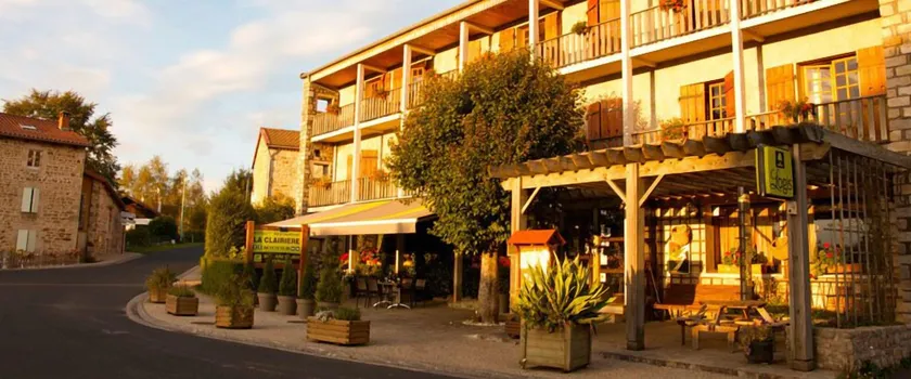 Hotel Restaurant La Clairiere - Image 1