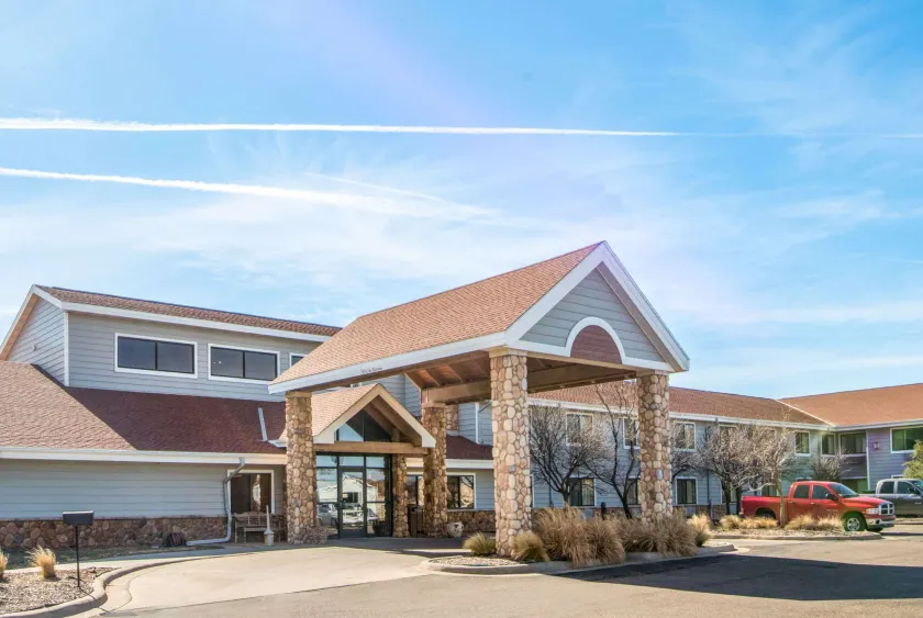 AmericInn by Wyndham Pampa Event Center - Image 1