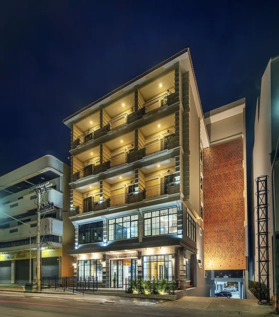 Nine River Hotel - Image 1