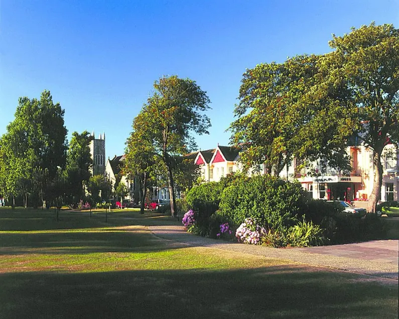 Ardington Hotel - Image 1