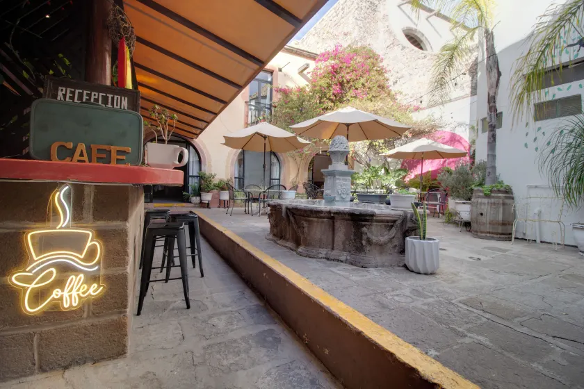 Hotel Punto 79 - Image 1