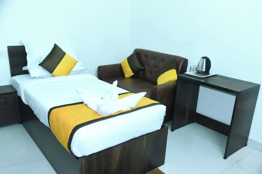 Grand View Hotel - Image 1