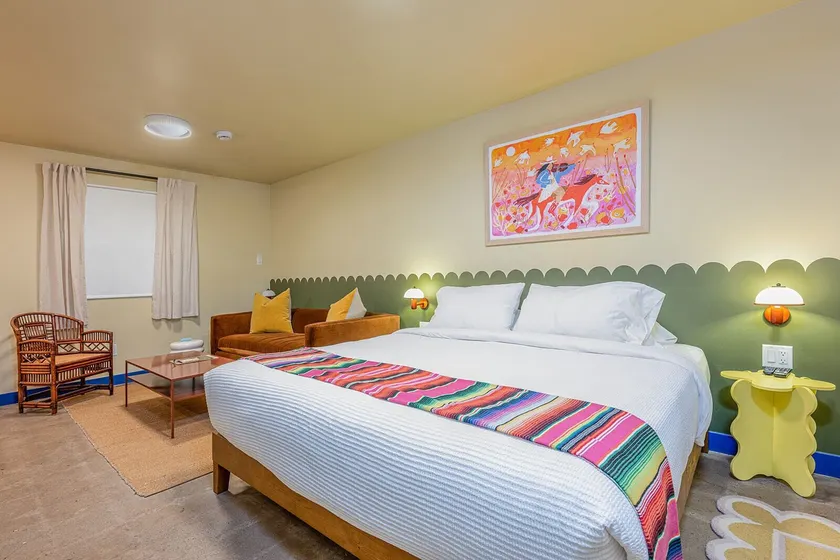 The Siesta Motel - Image 1