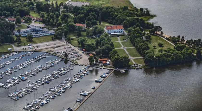 Sundbyholms Slott - Image 1