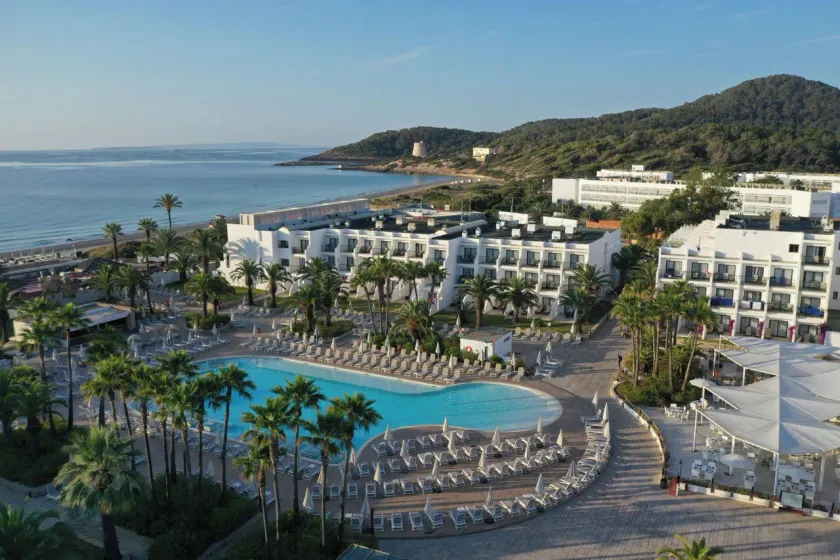 Grand Palladium White Island Resort & Spa - All Inclusive - Image 1