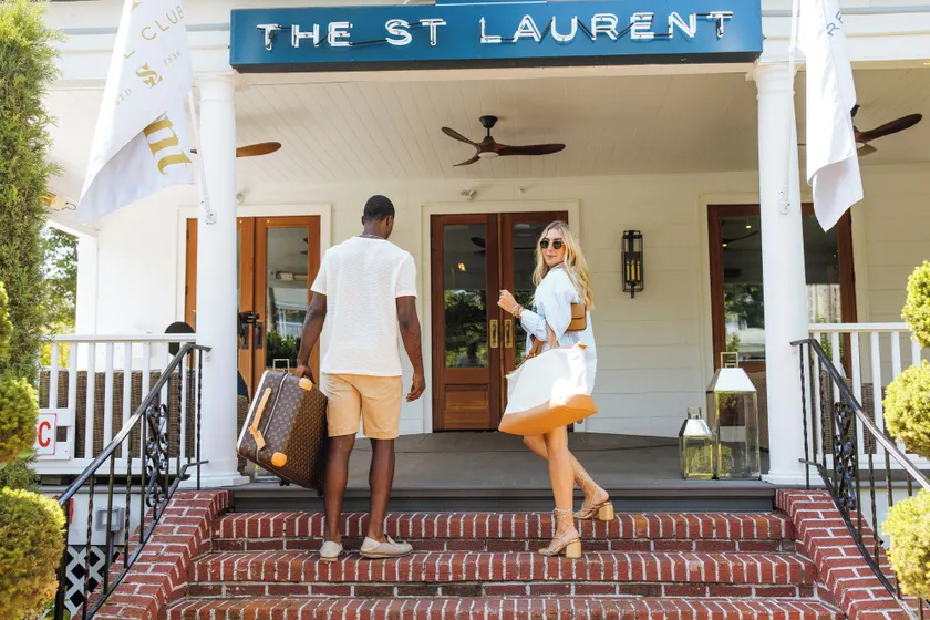 The St Laurent Guest Rooms - Image 1