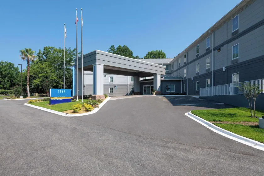 TRYP by Wyndham Tallahassee North I-10 Capital Circle - Image 1