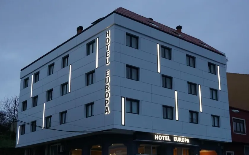 Hotel Europa - Image 1