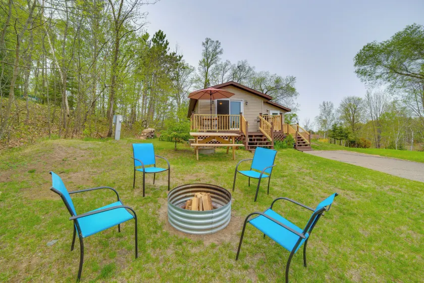 Lakefront Wisconsin Home w/ Boat Dock & Fire Pit! - Image 1