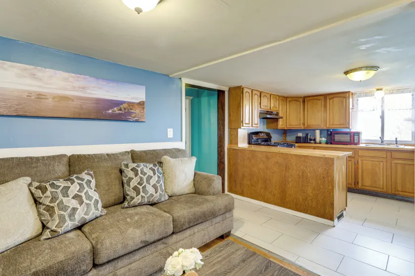 Near I-95 & Rhode Island Border! Pet-friendly Home - Image 1