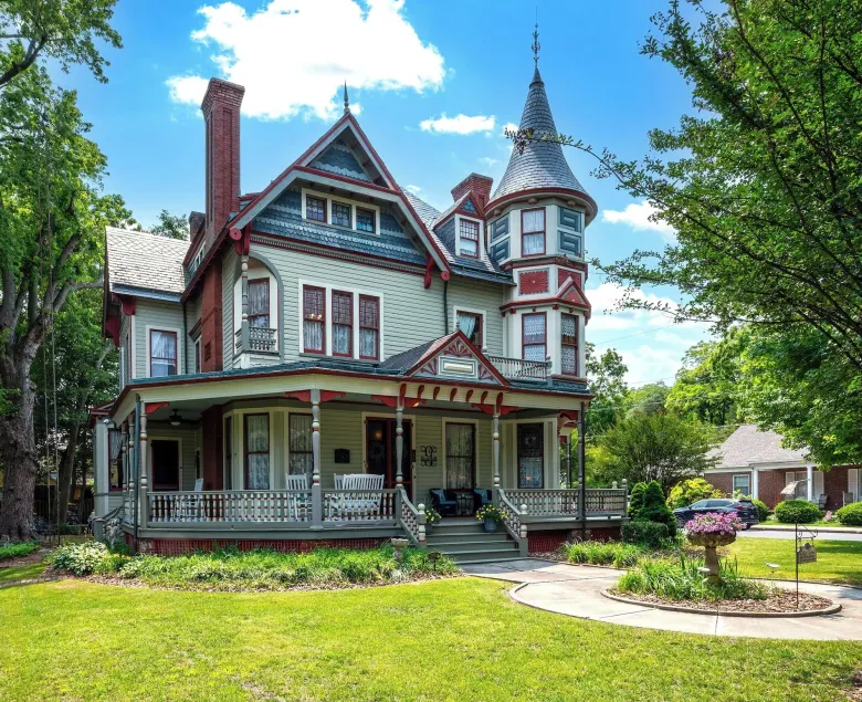 Gillis Grier Bed & Breakfast - Image 1