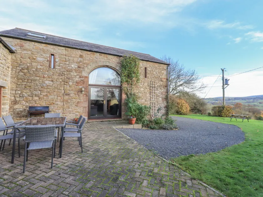 Hadrians Ansicht, BRAMPTON, CUMBRIA - Image 1