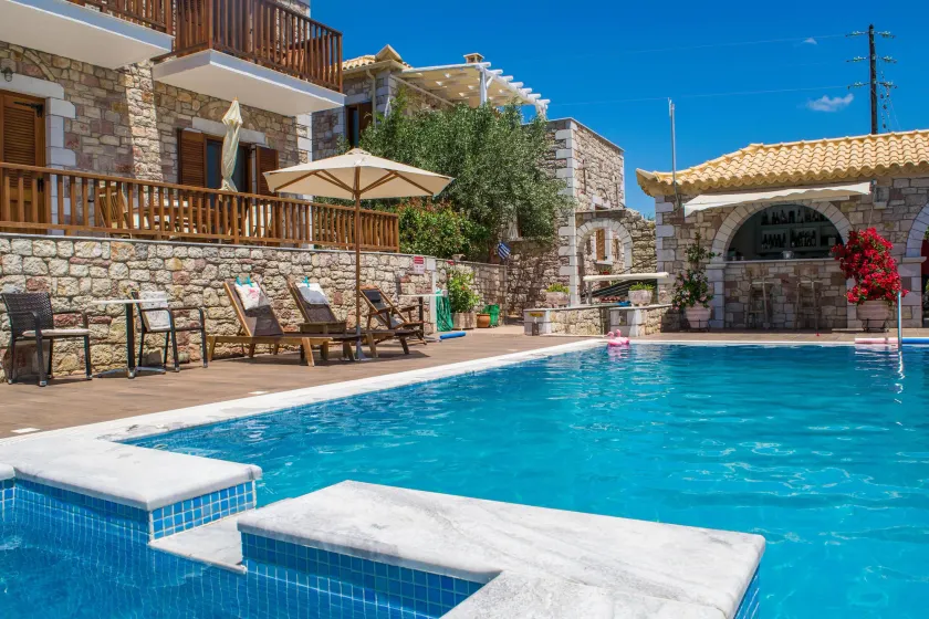 LIOKRINA country living villas & suites - Image 1