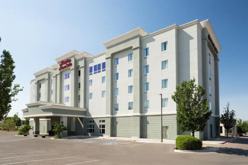 Hampton Inn & Suites Albuquerque North/I-25 - Image 1