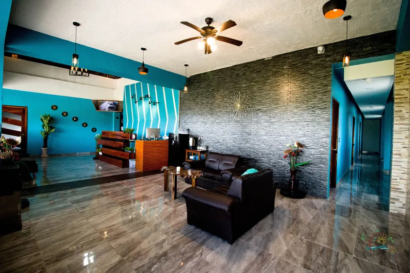 isel magic hotel - Image 1
