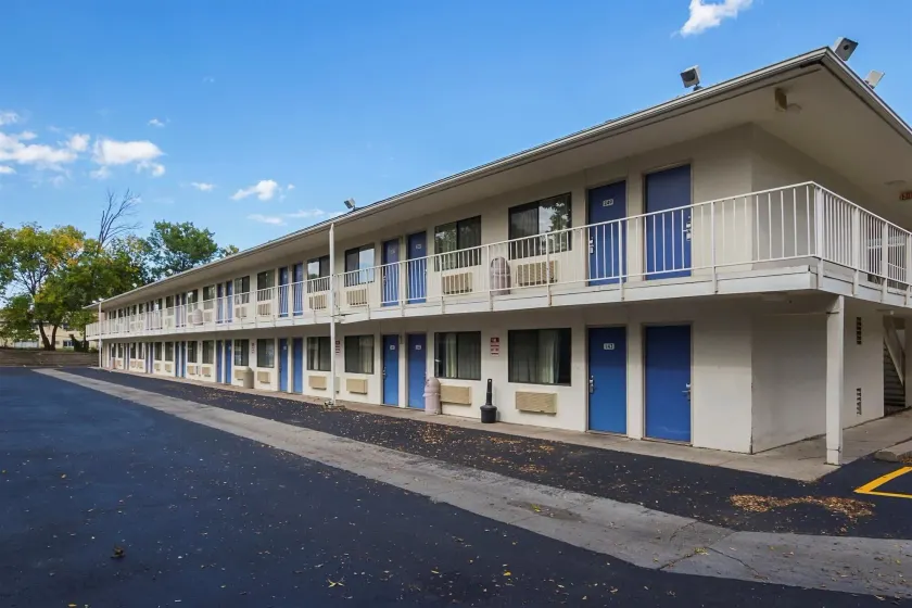 Motel 6-Rochester, MN - Image 1