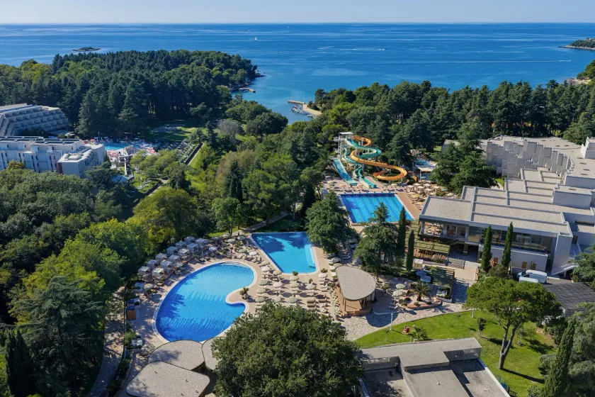 Valamar Diamant Hotel - Image 1