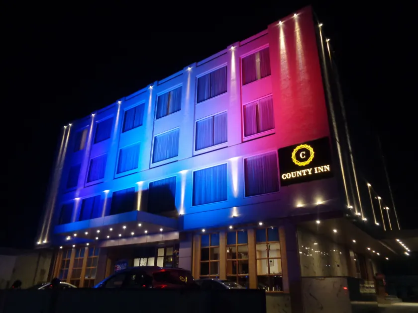 County Inn Hotel - Image 1