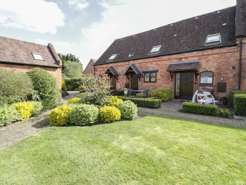 Burford Cottage - Image 1