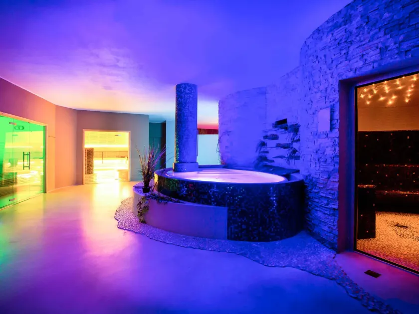 Mercure Olbia - Image 1