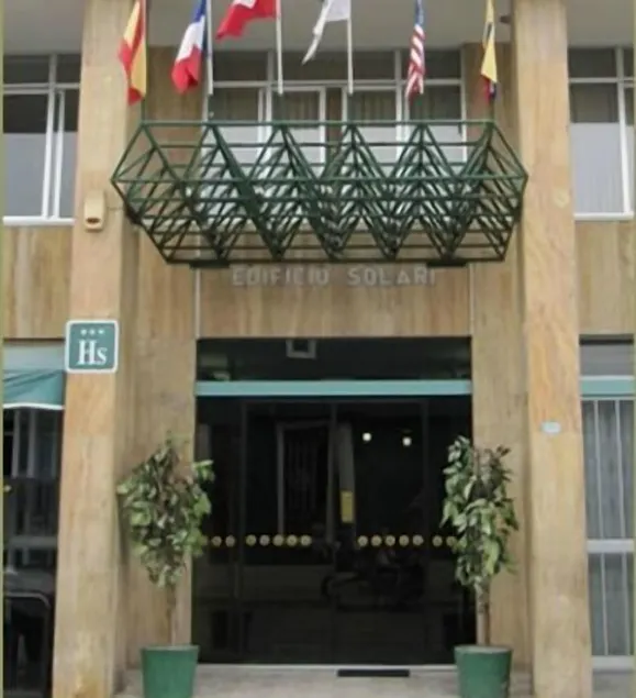Hostal Solari - Image 1