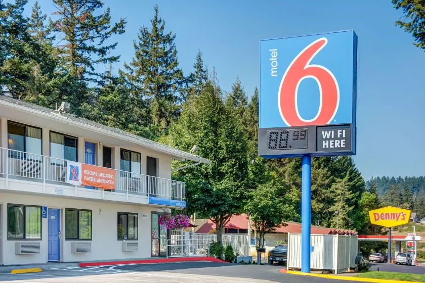 Motel 6-Eugene, OR - South Springfield - Image 1