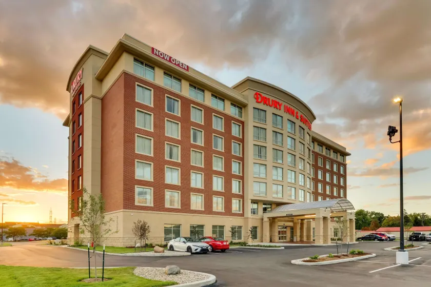 Drury Inn & Suites Lafayette IN - Image 1